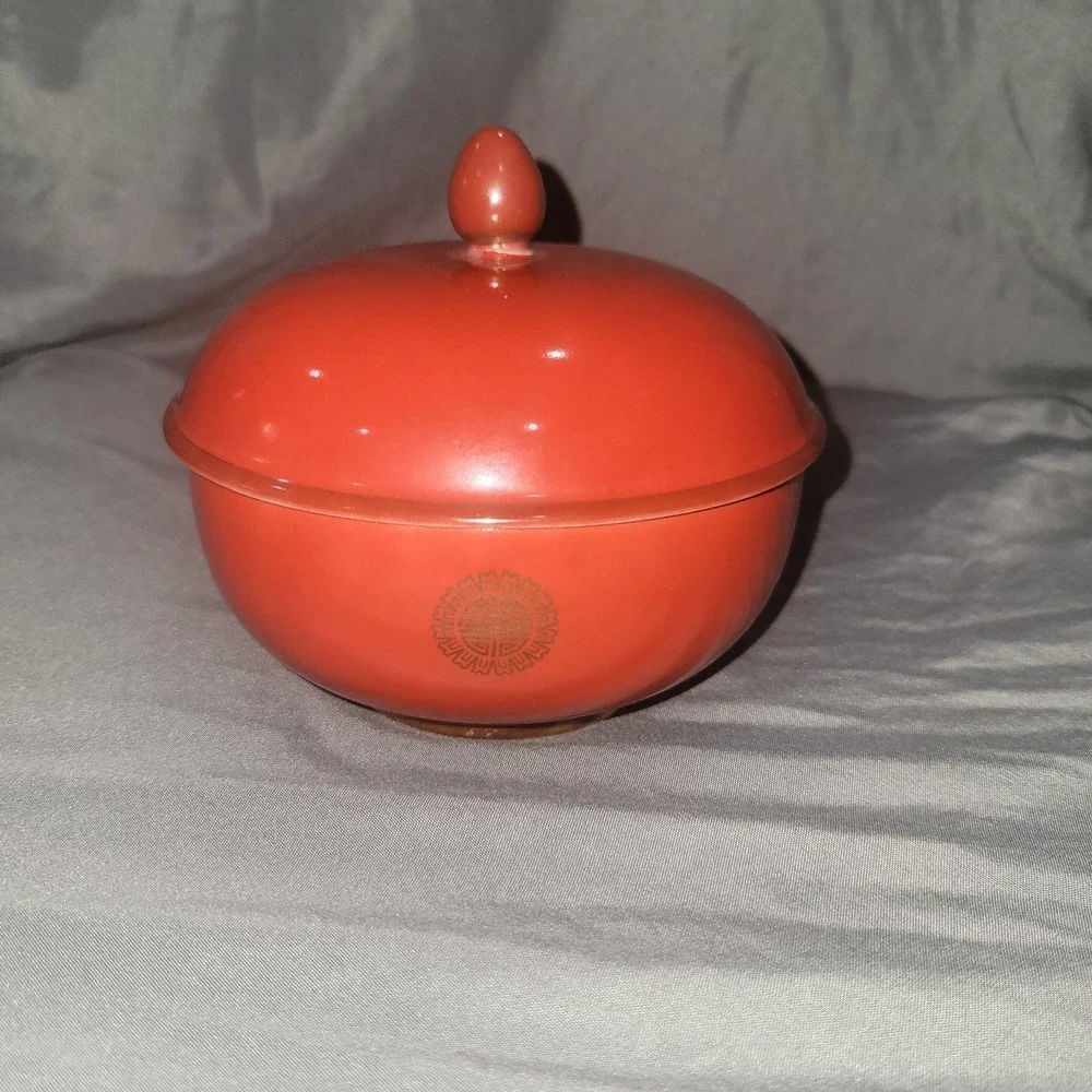 Vintage 1979 Oriental Estee Lauder porcelain Red trinket dish Powder Cosmetic